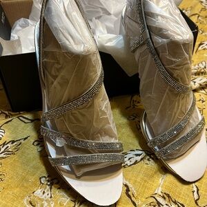 Naturalize Heel - NEW